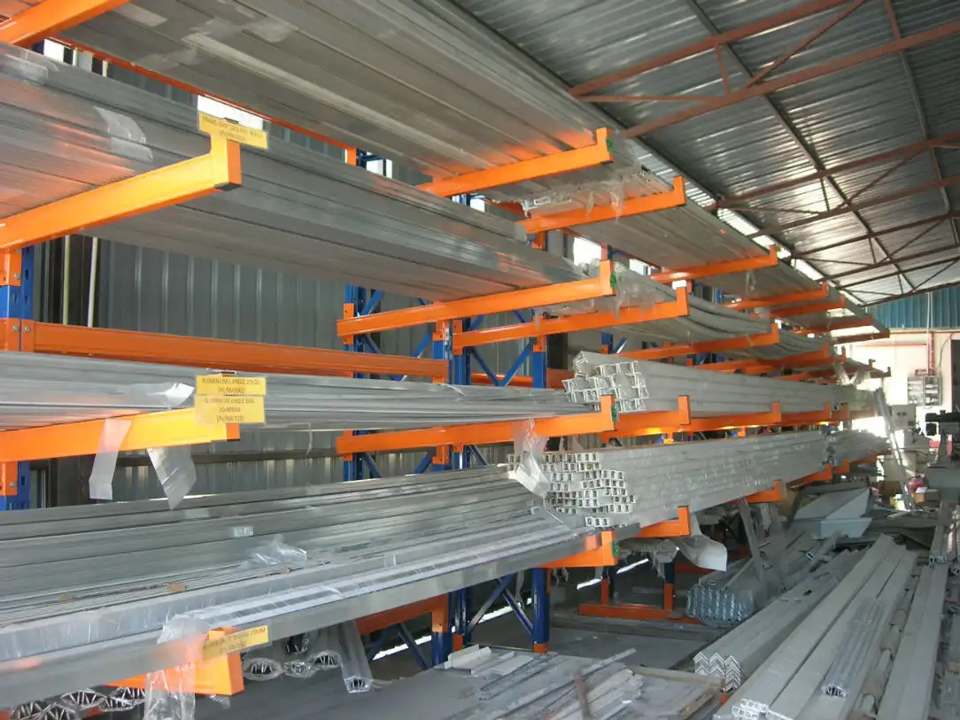 Nutech Cantilever Rack for storing long goods