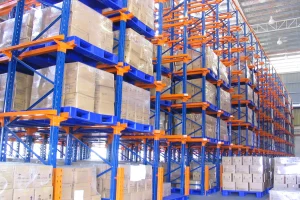 24-Drive In Rack